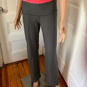 Nike Dri-Fit NikeBetterWorld Grey Flare Leggings M